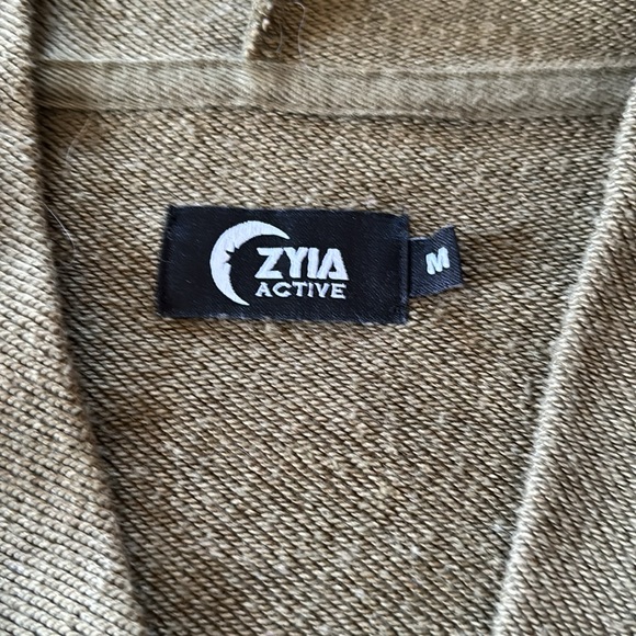 Zyia hoodie - Picture 2 of 5